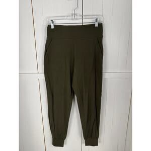 Lululemon Women's Size 8 Green Nylon Jogger Leggings NWOT